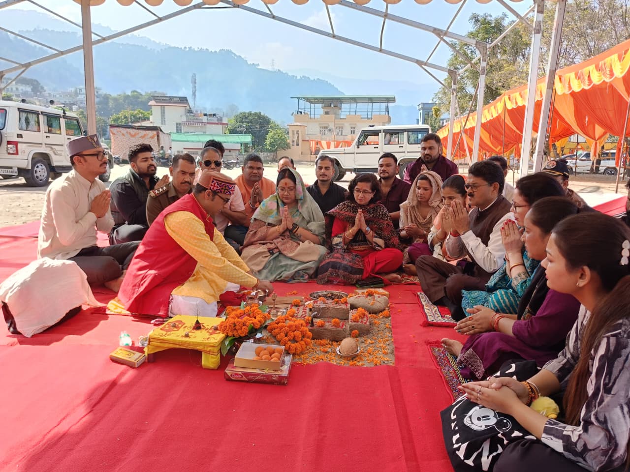 देवभूमि श्रीनगर में बैकुंठ चतुर्दशी मेले के सफल आयोजन के लिए हुआ भूमि पूजन