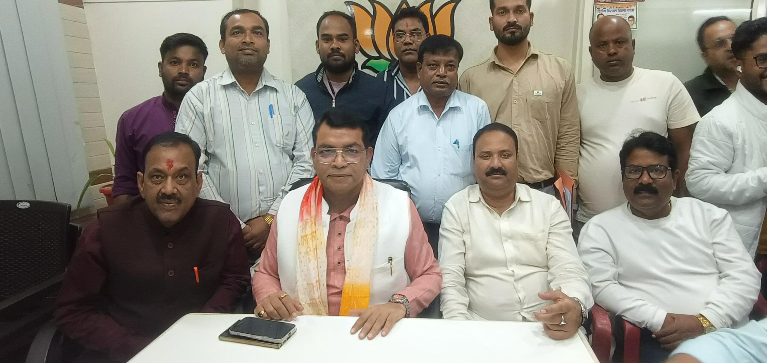 विधायक शिव अरोरा बोले भाजपा बंगाली समाज की हितैषी! बंगाली समाज को मिलना चाहिए अनुसूचित जाति का दर्जाकोंग्रेसी नेता भ्रम की राजनीति फैलाना बंद करे, कांग्रेस ने बंगाली समाज के लिये नही किया कोई कार्य