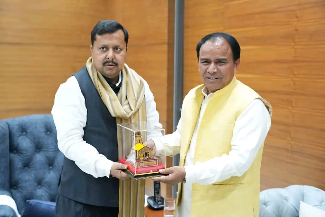 कैबिनेट मंत्री डॉ.धन सिंह रावत की भाजपा के राष्ट्रीय कार्यकारी अध्यक्ष नितिन नबीन से शिष्टाचार भेंट,राज्यों से लेकर चुनावी रणनीति तक हुई अहम चर्चा