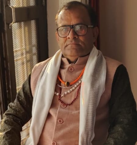 कर्म में समर्पण ही सच्ची भक्ति है-मां दक्षिण काली के प्रधान सेवक डॉ.अखिलेश चन्द्र चमोला ने बताया ईश्वर प्राप्ति का सहज मार्ग