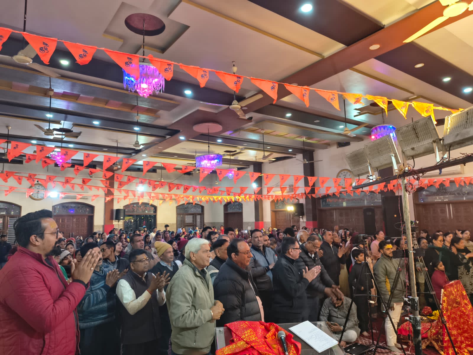 श्रीमद् भागवत कथा में किया 24 अवतारों का वर्णन