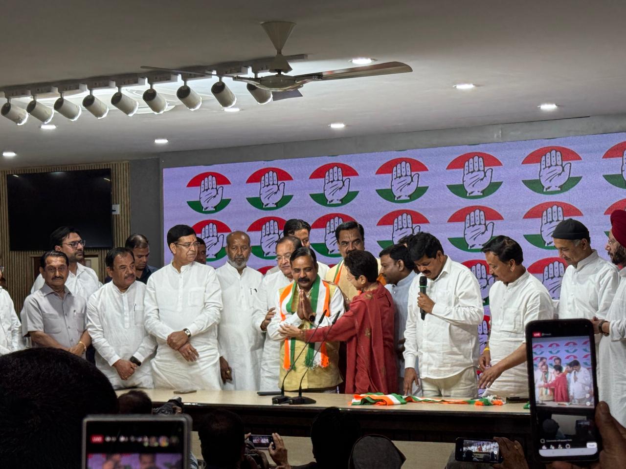 दिल्ली में कांग्रेस का शक्ति प्रदर्शन-उत्तराखंड के दिग्गज नेताओं की घर वापसी,गणेश गोदियाल का बढ़ा सियासी कद
