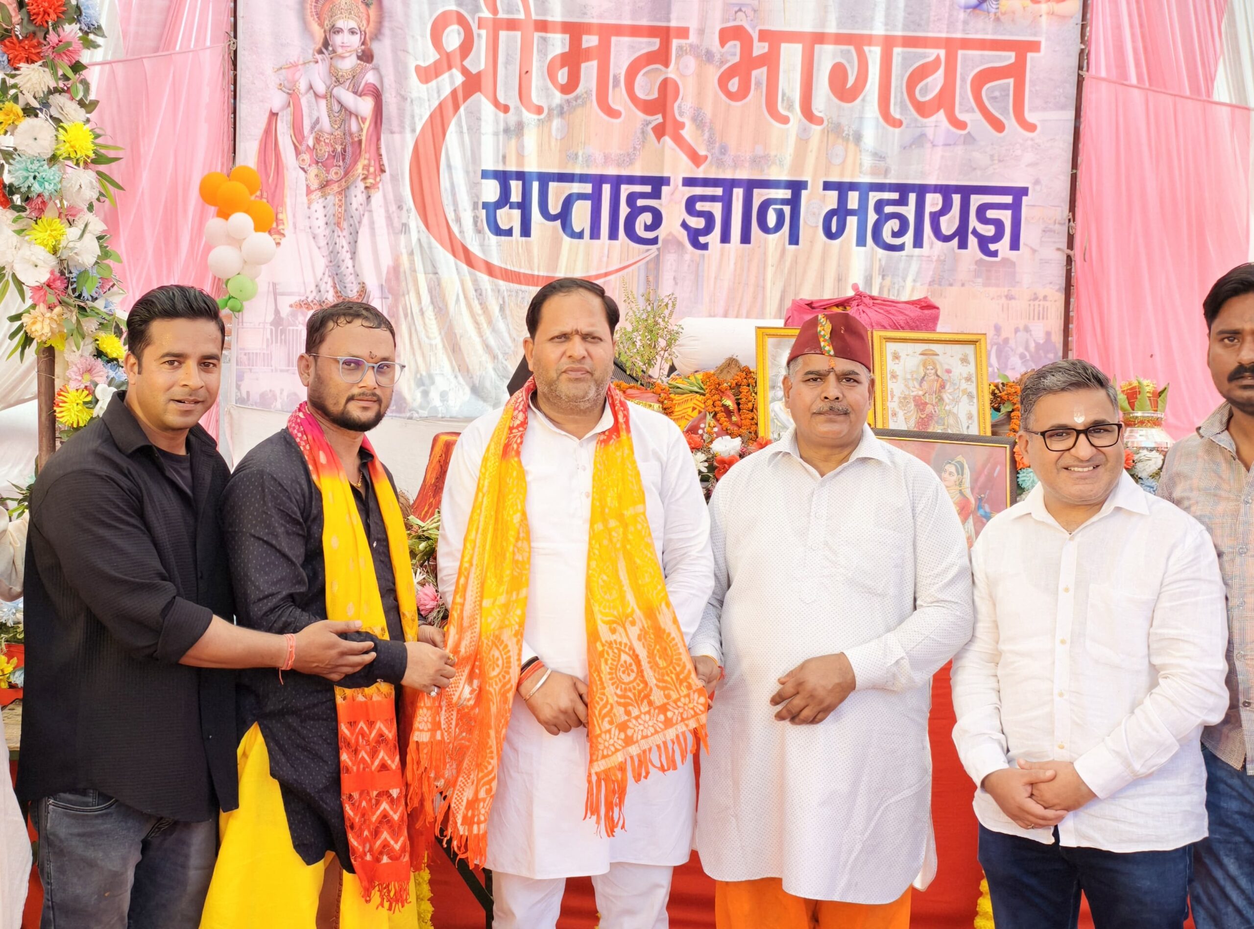 आध्यात्मिक चेतना से समृद्ध हो रहा समाज: विकास शर्मा