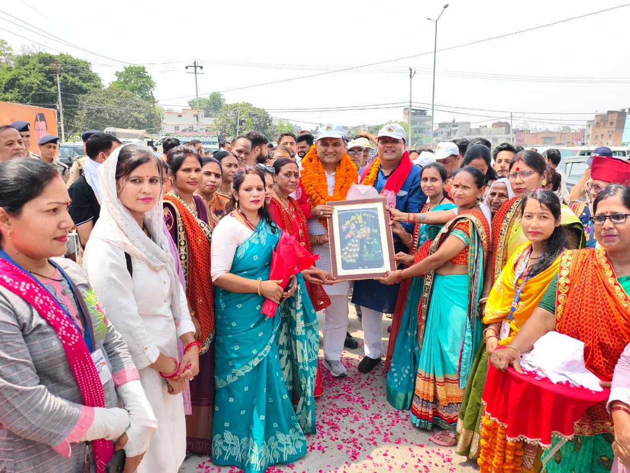 पहली बार रूद्रपुर पहुंचे शहरी विकास मंत्री का जोरदार स्वागत