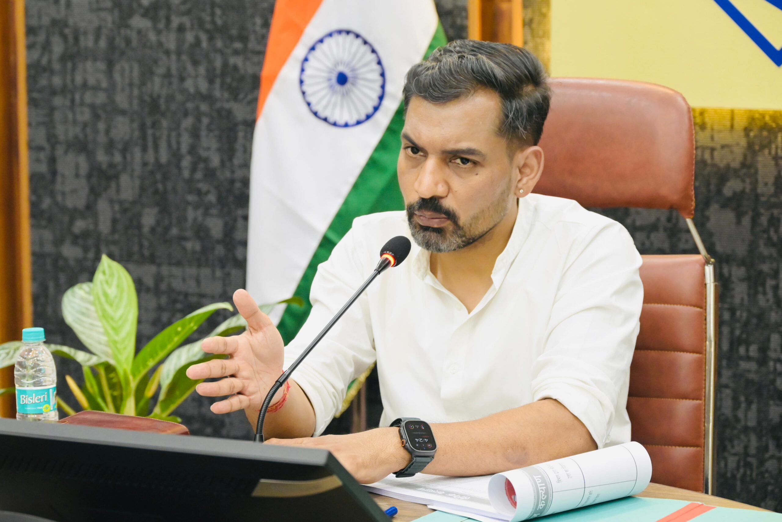परियोजनाओं के लिए भूमि चयन हेतु डीएम ने की तहसीलदारों की जिम्मेदारी तय;
