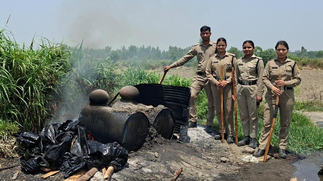 विशेष प्रवर्तन अभियान में आबकारी विभाग की बड़ी कार्रवाई, 3000 किलो लहन नष्ट
