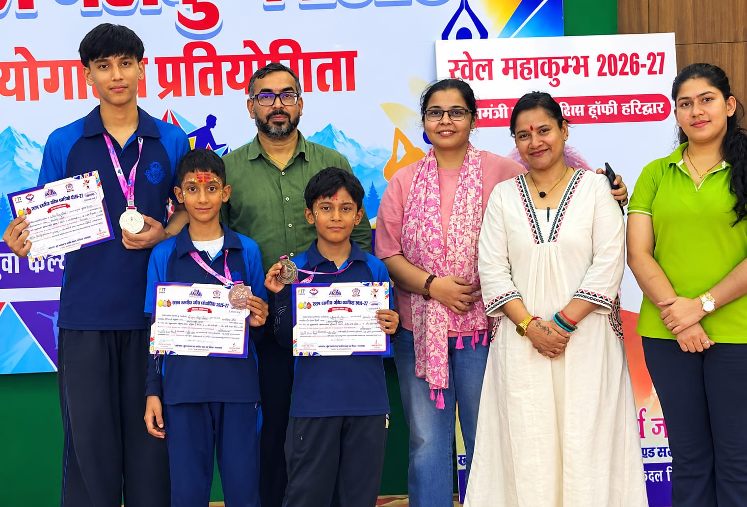 मुख्यमंत्री चैंपियनशिप ट्रॉफी – खेल महाकुंभ 2026 में उधम सिंह नगर के योगासन खिलाड़ियों का शानदार प्रदर्शन।