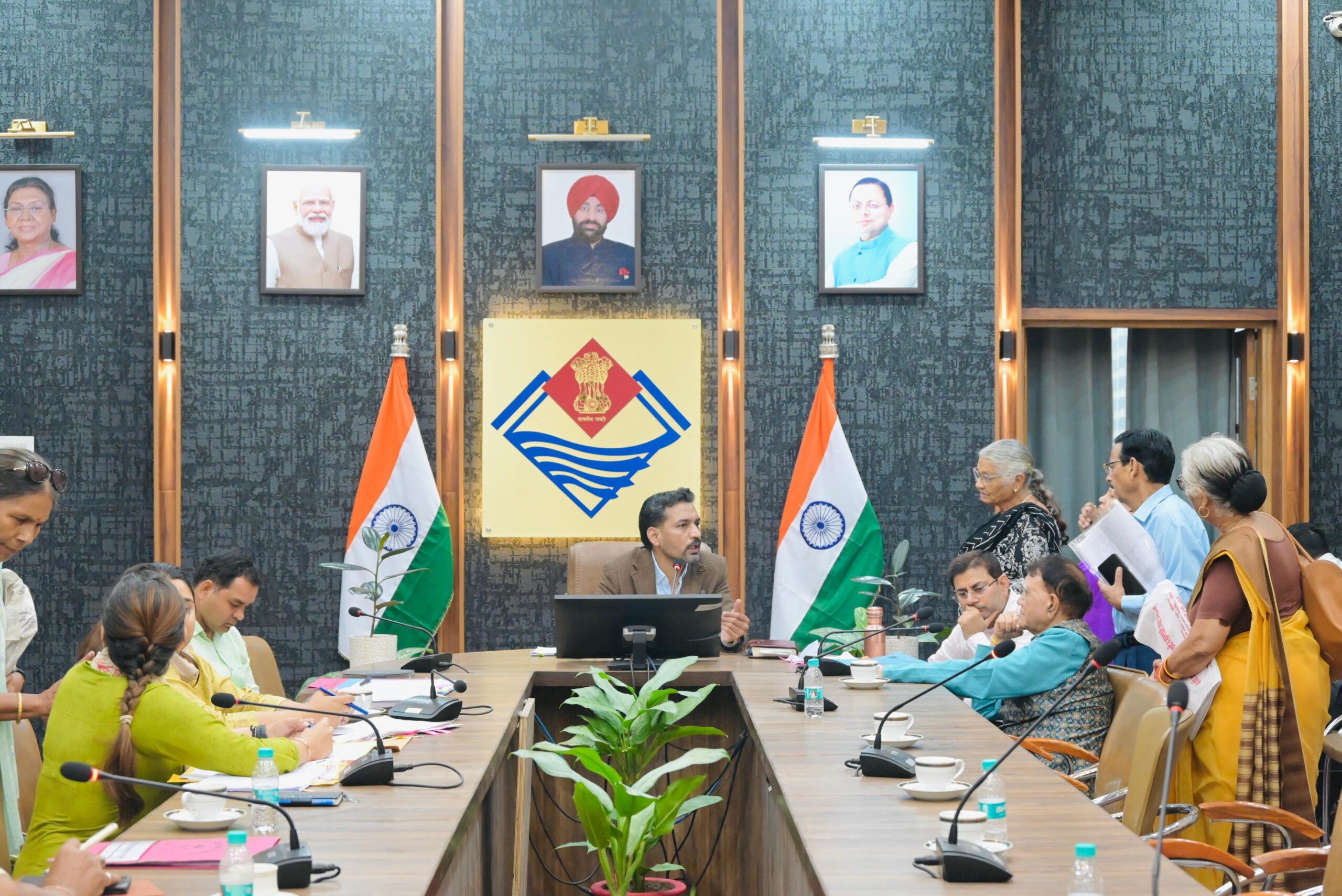 राज्य आंदोलनकारियों के चिन्हीकरण समिति की बैठक सौहार्दपूर्ण माहौल में हुई सम्पन्न