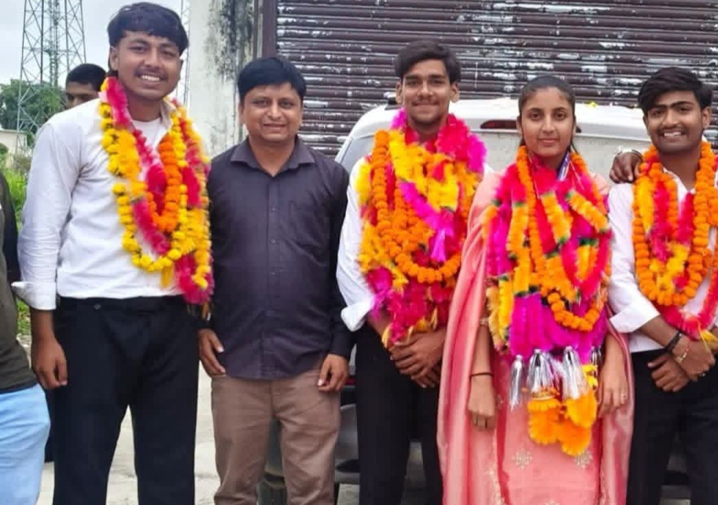 नानकमत्ता साहिब पीजी कॉलेज में छात्र संघ का निर्विरोध निर्वाचन, नई कार्यकारिणी को मिली जिम्मेदारी