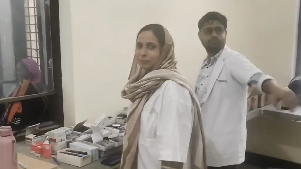 सीतरगंज के निकट मैनाझुन्डी में सेवा संकल्प अभियान के तहत विशेषज्ञ चिकित्सा शिविर का आयोजन